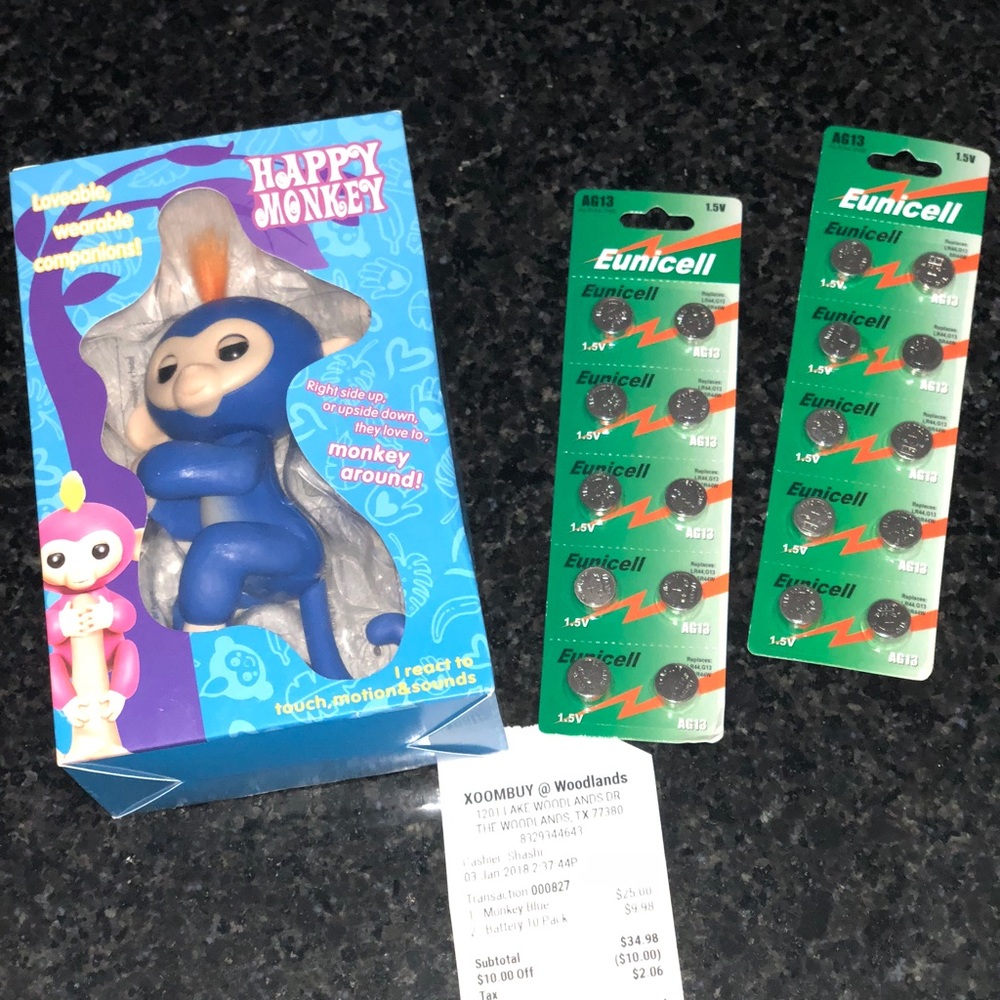 Happy Monkey Fingerling + 10 sets of batteries